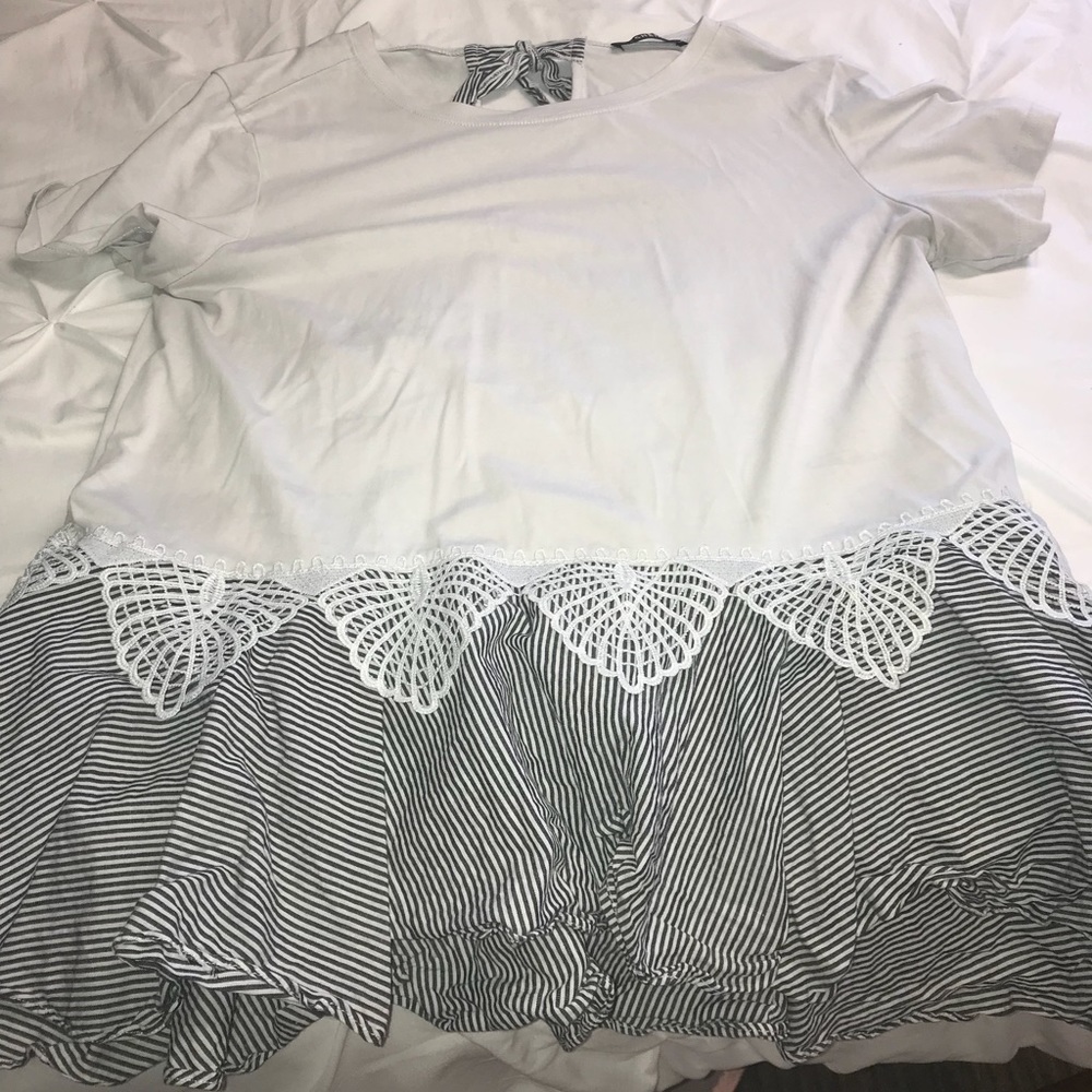 White Tunic, Striped